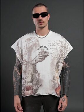 HEART OF THORNS DISTRESSED GRUNGE CUT-OFF